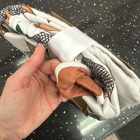 Fish Pattern Muslin Baby Blanket - Picture 4 of 4